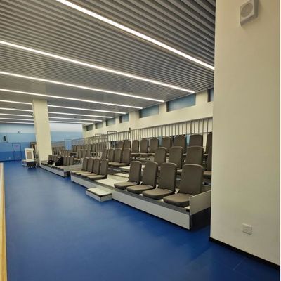 Система телескопических сидений из стальной платформы в сером или черном цвете для настраиваемых потребностей